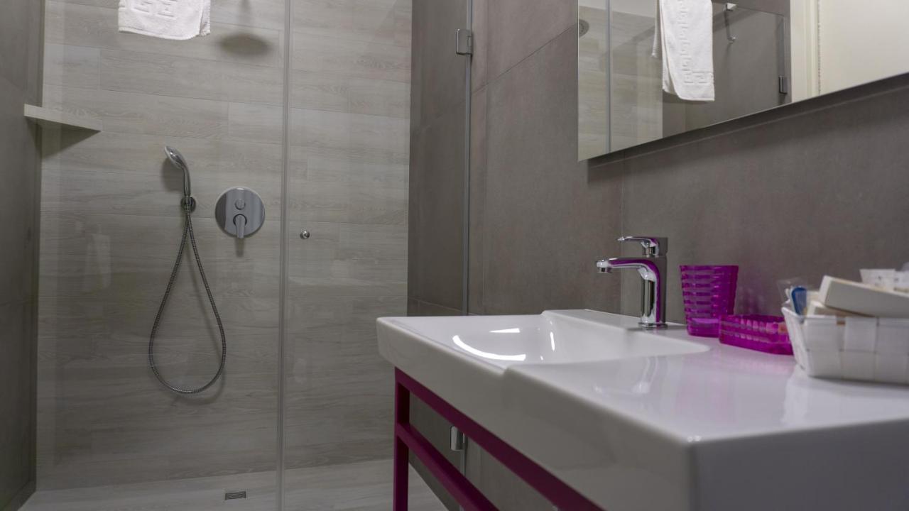 Hotel San Crispino Morrovalle エクステリア 写真